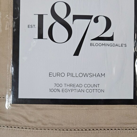 Bloomingdales 1872 Euro Pillow Shams Set 2 Camel Tan 700 Thread Count 26X26 NEW - Picture 3 of 8
